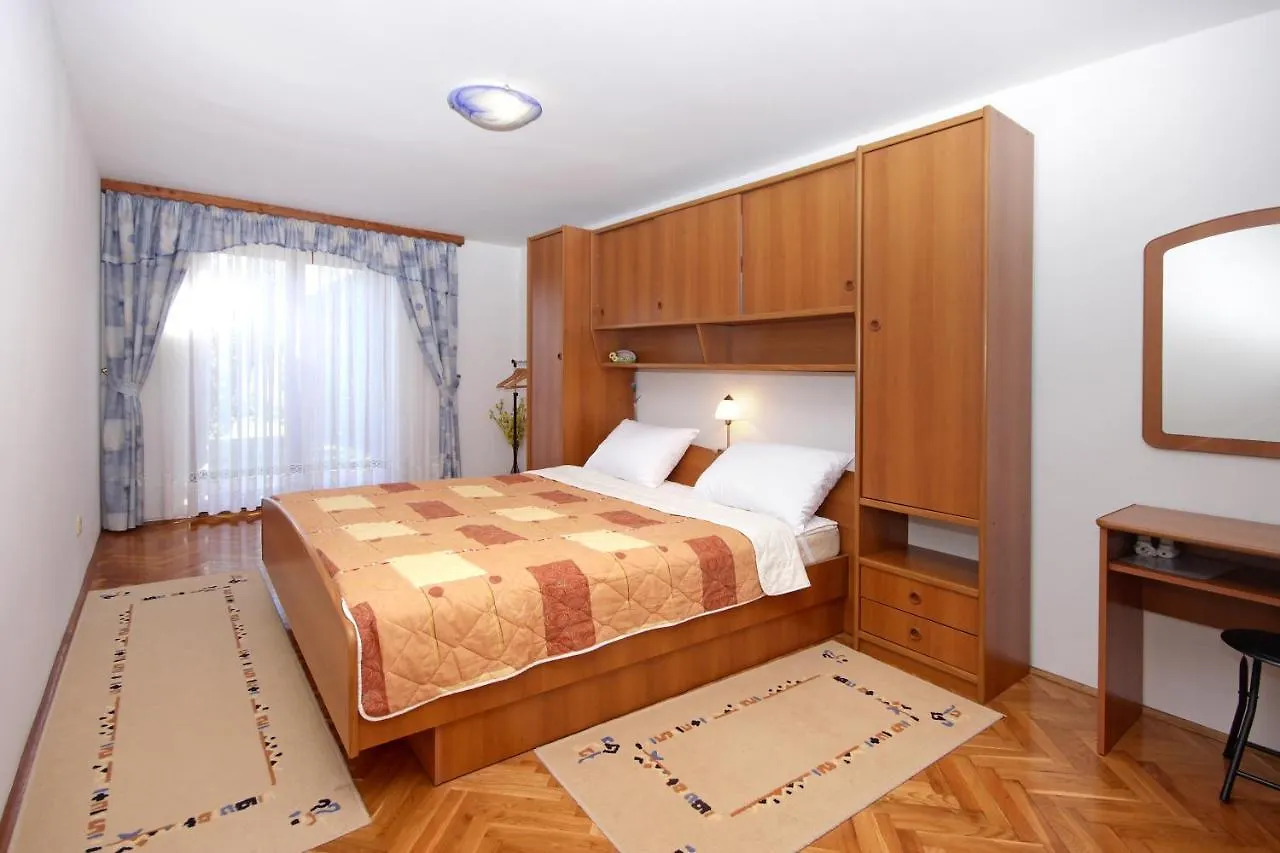 Apartment Solman Banjole