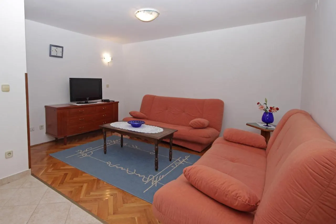Apartment Solman