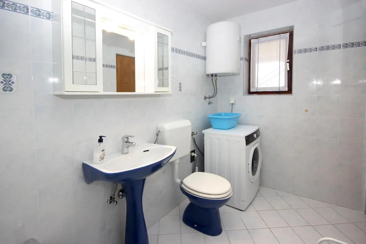 Apartment Solman Banjole